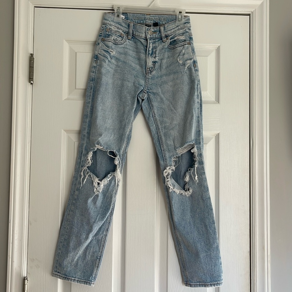 AE light wash jeans
